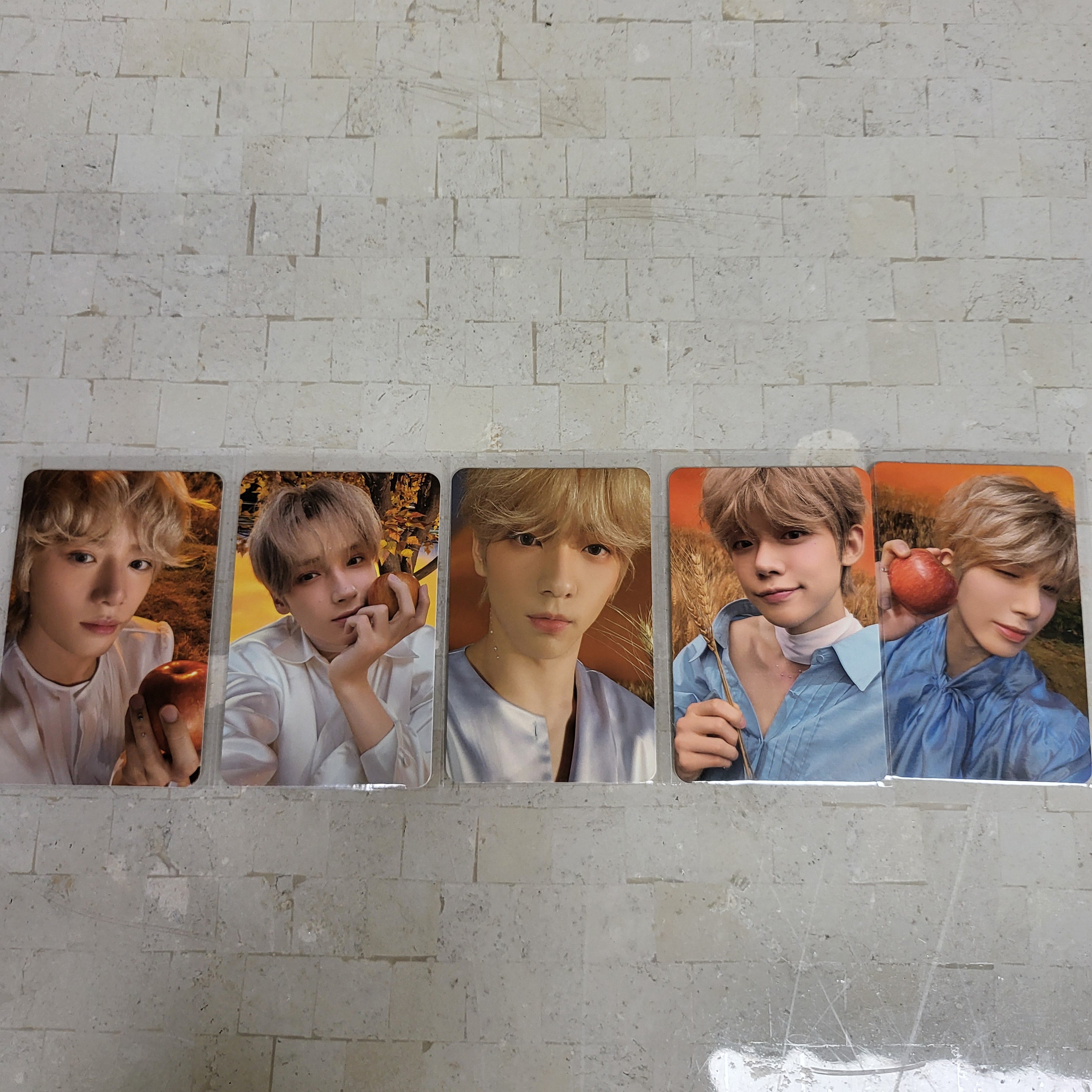 TXT Minisode 3: TOMORROW CU Benefit Photocard