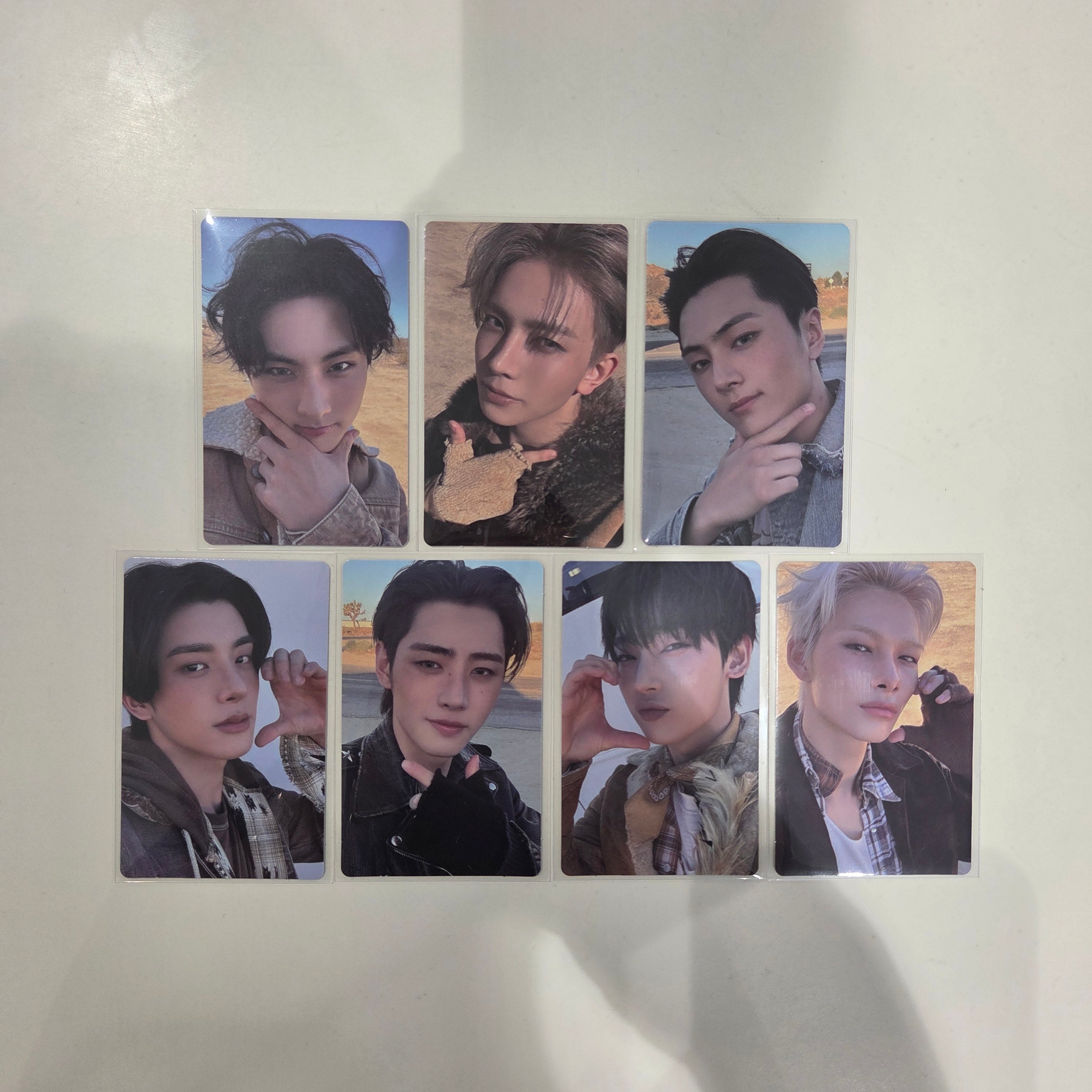 Kpop Photocards and Trading Card Sets