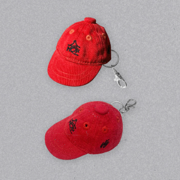 [Stray Kids HOP POP-UP STORE] BALLCAP KEYRING