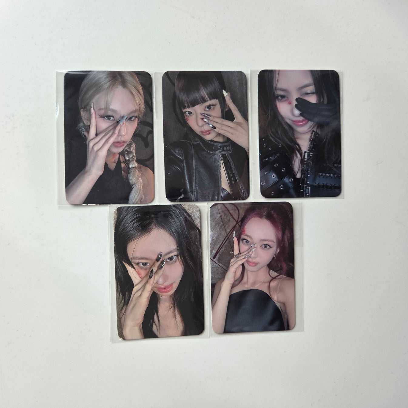 ITZY TUNNEL VISION ALADIN POB