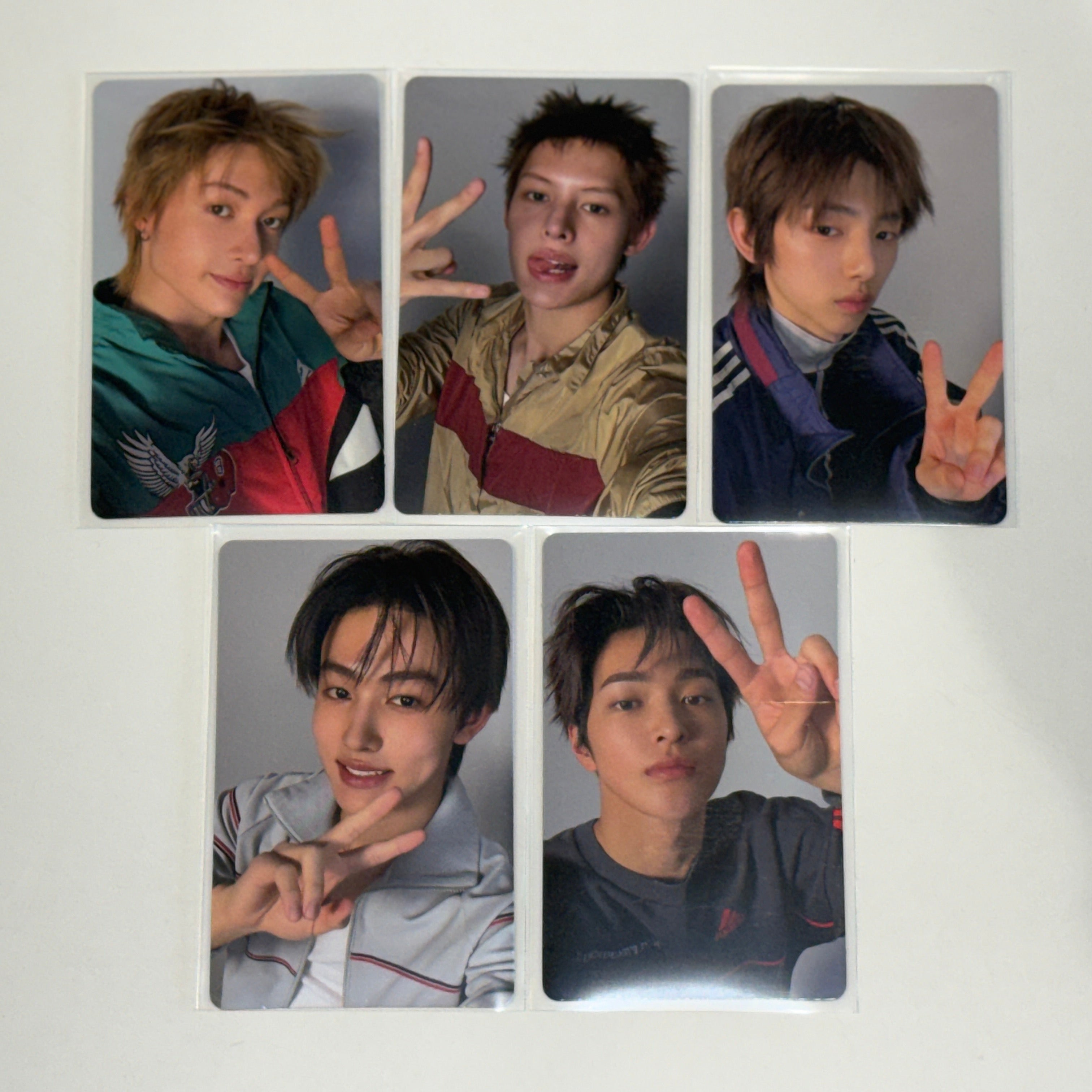 Kpop Photocards and Trading Card Sets