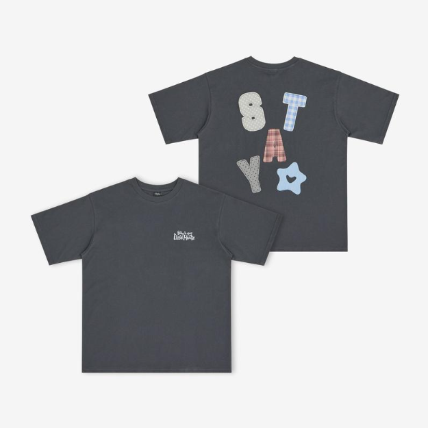 [STAY in Our Little House] T-SHIRT